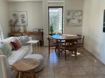 Casa · 450m² · 7 Ambientes · 2 Cocheras · Espléndida Casa en Venta Barrio Rincón de Aráoz