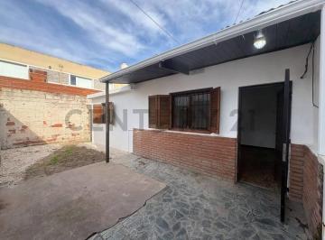 PH · 75m² · 3 Ambientes · Venta PH 3 Ambientes Alvarado Al 6400