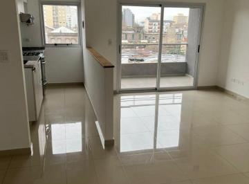 Departamento de 2 ambientes, Mataderos · Araujo 900 - Departamento 2 Ambientes con Balcón