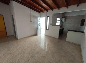 Departamento de 2 ambientes, Berisso · Departamento de 50 m² con 1 Dormitorio en Alquiler en Berisso