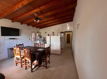 PH · 83m² · 3 Ambientes · 1 Cochera · PH de 2 Dorm. en Venta en Ensenada