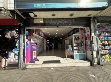 Local comercial · 130m² · Venta Local con Excelente Renta en Liniers