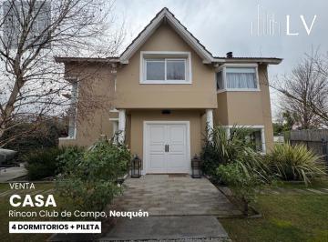 Casa · 306m² · 8 Ambientes · 1 Cochera · Casa en Venta - Barrio Rincón Club de Campo