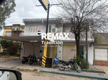 Casa · 580m² · 8 Ambientes · Venta Casa Oficinas 14 Amb Macrocentro Resistencia