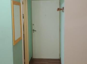 Departamento de 2 ambientes, Caballito · Excelente 2 Ambientes Interno Frente a Plaza Irlanda. Sólo con Garantía Familiar