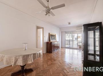 Departamento · 92m² · 4 Ambientes · 1 Cochera · Departamento 4 Ambientes con Dependencia y Cochera Al Contrafrente en Botanico.