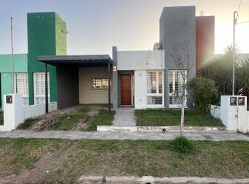 Foto · Casa en Venta 2 Dorm. con Cochera - Carrara de Horizonte Sur.