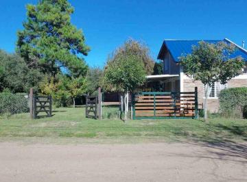 Casa · 120m² · 4 Ambientes · 2 Cocheras · Se Vende 2 Casas Equipadas Lote 480 m² V. Rumipal