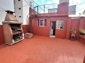 PH de 4 ambientes, Boedo · Venta de PH 4 Amb con Terrazas Oportunidad a Refaccionar