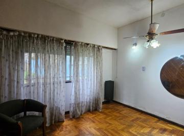 PH · 65m² · 3 Ambientes · Alquiler PH 3 Ambientes en Martin Coronado