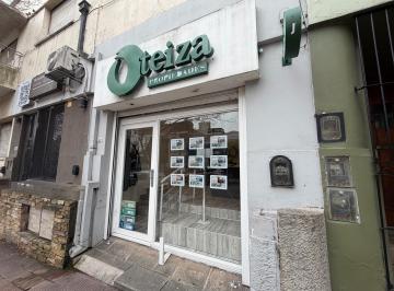 Local comercial · 25m² · 1 Ambiente · Local en Alquiler en Excelente Ubicacion.