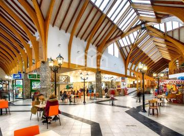Local comercial · 74m² · Local en Alquiler en Bariloche, Patagonia, Argentina