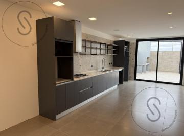Casa · 120m² · 3 Ambientes · 2 Cocheras · Casa en Pampas de Manantiales