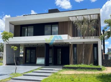 Casa · 550m² · 6 Ambientes · 2 Cocheras · Casa en Venta en El Yacht, Nordelta, Tigre