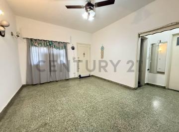 Departamento · 68m² · 3 Ambientes · Alquiler Casa Pablo Podesta 3 Ambientes