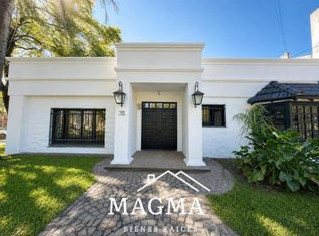Casa de 8 ambientes, Córdoba · Casa en Venta – Cerro Chico – 3 Dorm.