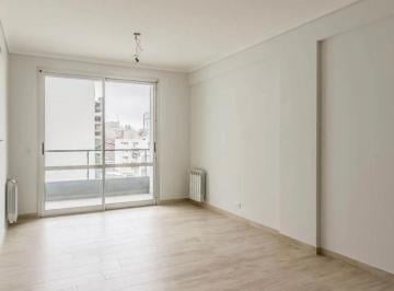 Departamento · 68m² · 3 Ambientes · Venta 3 Amb C/ Balcon a Estrenar Caballito