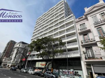 Departamento · 125m² · 4 Ambientes · 1 Cochera · 4 Amb Fte Bcon Categoria. Cochera Cub. Piscina / Gym/ Sum.