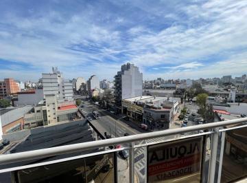 Departamento Alquiler 48m² de 2 ambientes · 2 Amb/ Vista Abierta! Cochera Al Frente. Luz y Sol