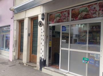 Local comercial · 113m² · Venta Local + Vivenda 3 Amb. Parque Patricios