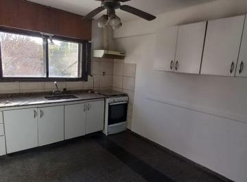Departamento · 90m² · 5 Ambientes · 1 Cochera · Alquiler Depto 3 Habitaciones y Cochera
