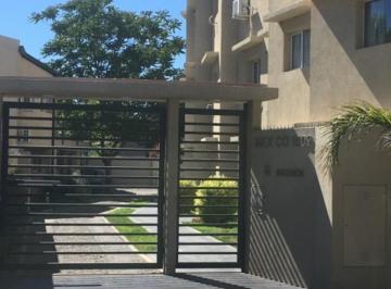 Departamento de 2 ambientes, Neuquén · Dpto. un Dormitorio con Patio Propio y Cochera