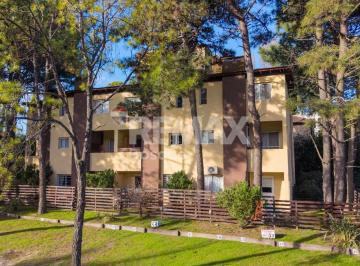 Departamento · 74m² · 4 Ambientes · Departamento Duplex con Gas Natural, Pinamar