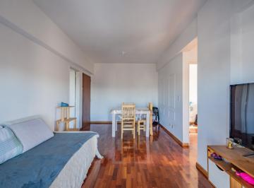 Departamento · 50m² · 3 Ambientes · Venta - Departamento - 3 Ambientes - Balcon - Apto Credito - Permuta - Parque Avellaneda/villa Luro