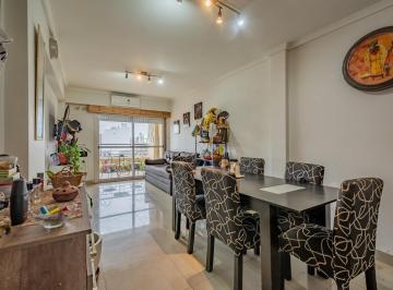 Departamento · 49m² · 2 Ambientes · 1 Cochera · Venta - Departamento - 2 Ambientes - Cochera - Parque Avellaneda - Balcon - Apto Credito - Permuta