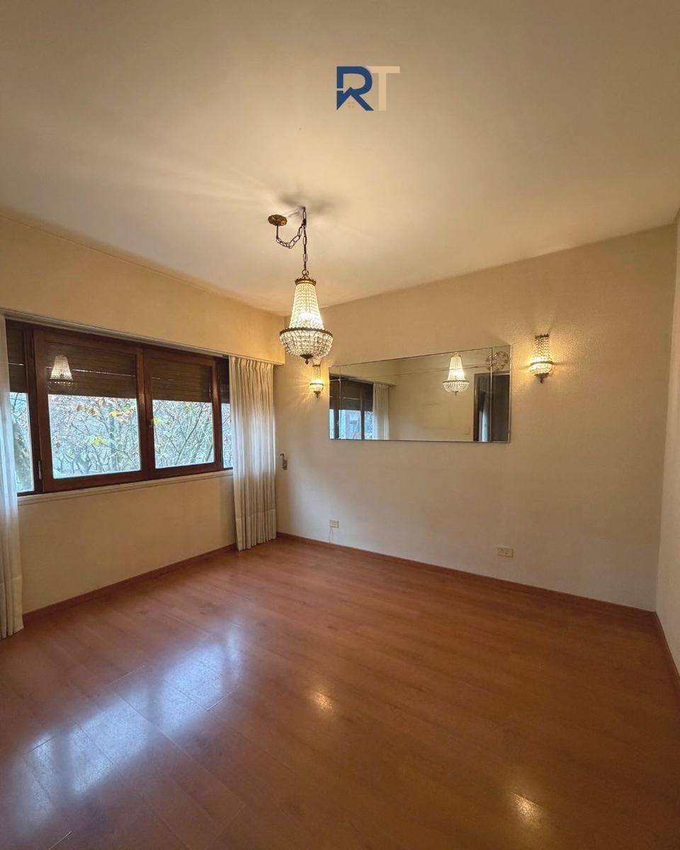 Departamento 4 ambientes en Plaza Mitre, San Luis 2400