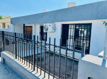 Casa · 219m² · 5 Ambientes · 1 Cochera · Casa en Villa El Libertador