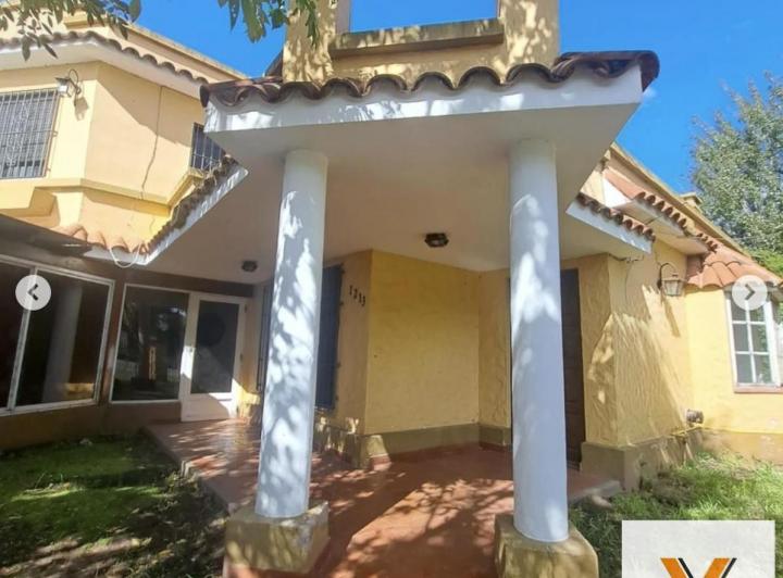 Casa · 151m² · 5 Ambientes