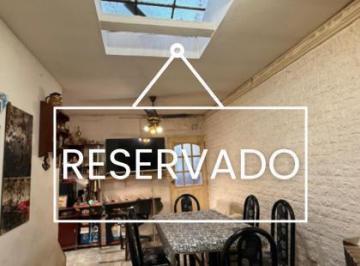 PH · 86m² · 4 Ambientes · PH en Mataderos a Reciclar en Barrio Naon de 4 Ambientes con Patio y Terraza