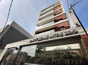 Departamento · 119m² · 4 Ambientes · 1 Cochera · Venta - Ramos Mejia - Pisos de Categoria - 4 Ambientes - Pileta - Sum - Parrilla - Apto Credito