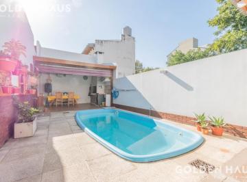 Patio con piscina · Duplex 4 Ambientes San Andres Cochera Piscina Quincho Parrilla