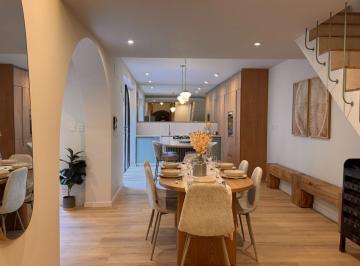 Casa · 175m² · 4 Ambientes · 2 Cocheras · Casa 3 Dorm. con Pileta