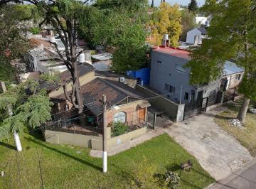 Casa · 150m² · 6 Ambientes · 3 Cocheras · Venta, 2 Casas, 3 Ambientes C/u, Jardín, Balcón, Parrilla, Cochera, Ituzaingó, Ituzaingó Sur