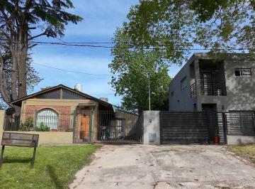Casa · 150m² · 6 Ambientes · 3 Cocheras · Venta, 2 Casas, 3 Ambientes C/u, Jardín, Balcón, Parrilla, Cochera, Ituzaingó, Ituzaingó Sur