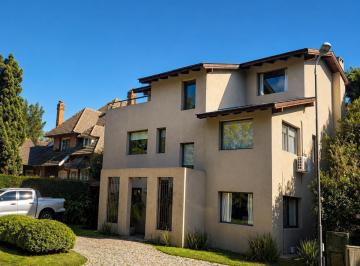 Casa · 350m² · 7 Ambientes · 3 Cocheras · Casa Venta y Alquiler Marina del Sol 4 Dorm. Jardin Pileta Amarra Amenities
