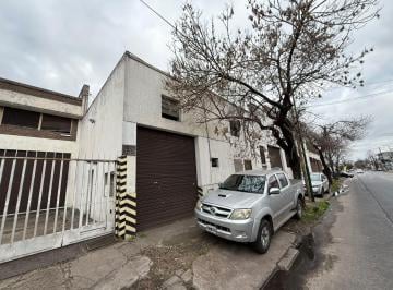Depósito · 1700m² · Nave Industrial en Boulogne Sur Mer