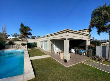 Quinta vacacional · 50m² · 1 Dormitorio · 1 Cochera · Quinta en Venta | B° Villa Golf San Francisco