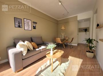 Departamento · 45m² · 2 Ambientes · Departamento en Alquiler. 24 Meses. Z/ Centro. al Frente. Balcon. Amoblado. Impecable