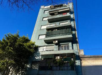 Edificio · Departamento en Abasto