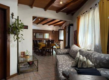 Casa · 98m² · 4 Ambientes · Venta Casa 4 Ambtes. C/terraza - Piñeyro - Avellaneda