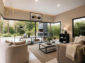 Casa · 226m² · 5 Ambientes · 1 Cochera · Casa en Haras del Sol