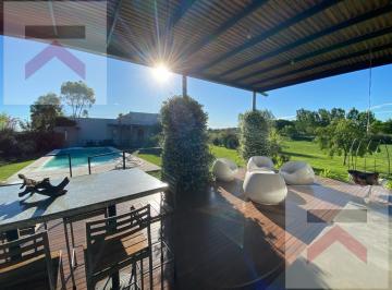 Casa · 355m² · 6 Ambientes · Casa 5 Dorm Lote 2000 m² Casa de Huespedes Apto Credito Financiacion Chacras de La Reserva Cardales