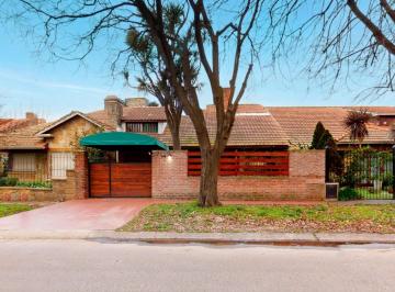 Imagen1 · Casa en Venta en Parque Luro
