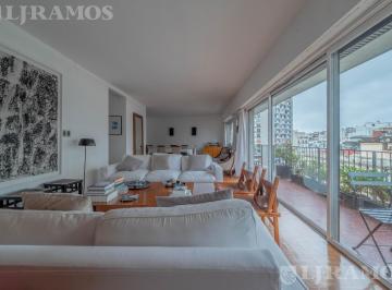 Departamento · 203m² · 5 Ambientes · 1 Cochera · Departamento en Recoleta