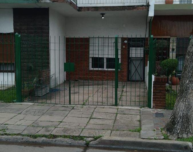 Casa · 75m² · 3 Ambientes · 1 Cochera