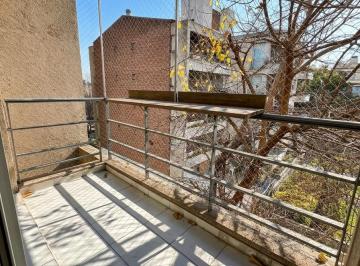 Departamento en Venta de 2 ambientes Castelar · Departamento Tipo Duplex en Castelar Centro, con Terraza Apto Credito